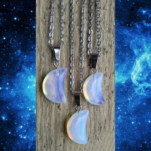 🌙💙Crescent Moon Opalite Stone Necklace - Picture 9 of 12